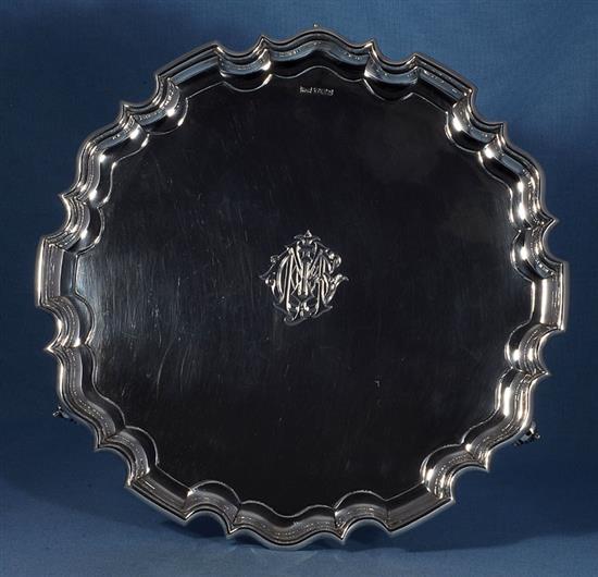 A George V silver salver, by Walker & Hall, Diameter 310mm Weight: 26.5oz/826grms